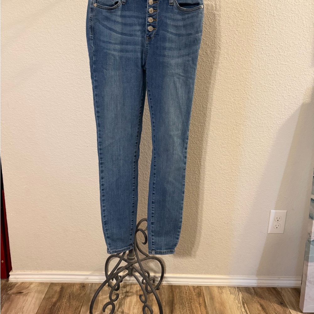Judy Blue High Rise Button-Fly Jeans